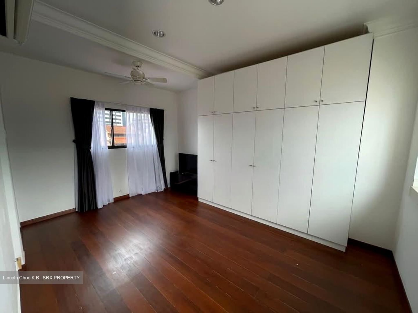 Pasir Ris Beach Park (D18), Terrace #571847351